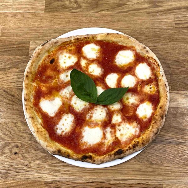 Pizza-Regina-Margherita-GODO